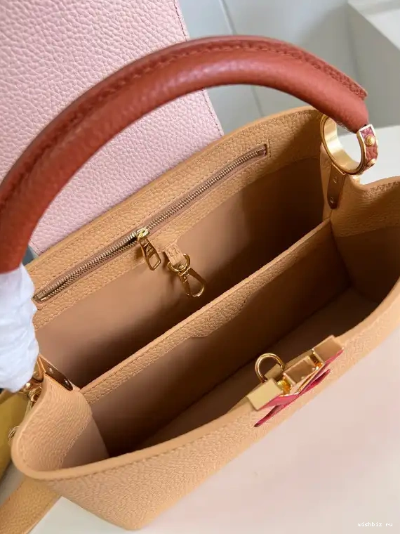 WIS CAPUCINES LOUIS VUITTON MM 0507